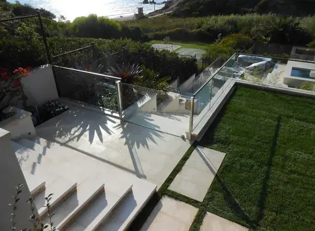 Residential Backyard Glass Railing Corona Del Mar